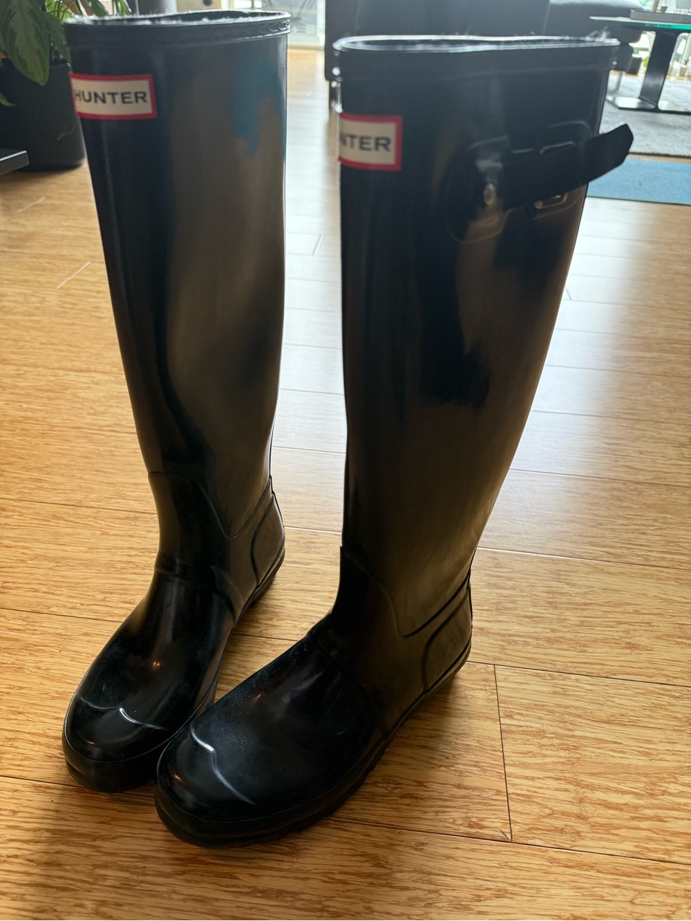 Hunter Black Tall Gloss Rain Boots
